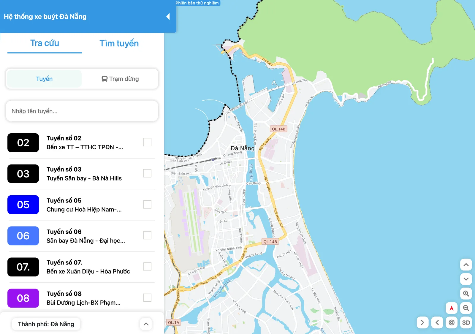 The city's online bus finder, with a route list on the left and a map of central Da Nang on the right.